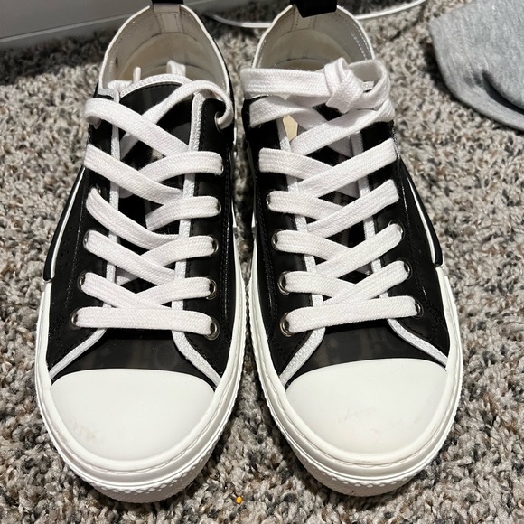 Authentic dior b23 low top sneakers - Picture 3 of 6